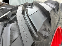 Räder, Reifen, Felgen & Distanzringe  Trelleborg VF710/60R42 op velg 10 gats