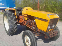 Schlepper / Traktor Renault 89