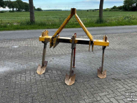 Tiefenlockerer  3 poot ondergronder  woeler
