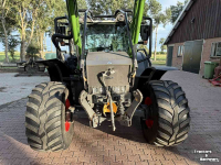 Schlepper / Traktor Fendt 211 Vario met bosbouwbescherming / forestry protection