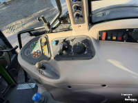 Schlepper / Traktor Fendt 211 Vario met bosbouwbescherming / forestry protection