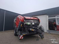 Pressen Massey Ferguson RB.3130F PROTEC