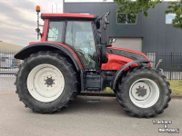 Schlepper / Traktor Valtra N142