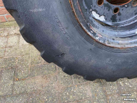 Räder, Reifen, Felgen & Distanzringe Dunlop 405/70 R20