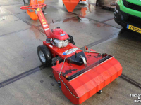 Kehrmaschine M-Sweep GS 0850 hydraulische veegmachine rolbezem rolveger opvangbak Honda motor