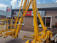Scherenarbeitsbühnen Custers TRACTOR HOOGWERKER