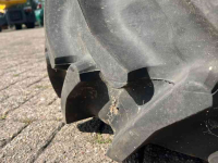 Räder, Reifen, Felgen & Distanzringe Taurus 12.4R28 set incl. velgen