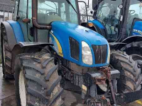 Schlepper / Traktor New Holland T 5050 Tractor