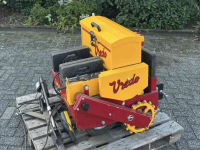 Durchsämaschine Vredo Turf fix mini doorzaaimachine 63 cm