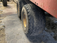 Lade- und Dosierwagen Taarup 1030