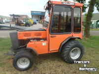 Obsttraktor Holder park 70