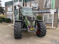 Schlepper / Traktor Fendt 724 S4 Power