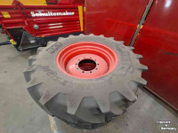 Räder, Reifen, Felgen & Distanzringe BKT 540/65R30 AgriMax Sirio
