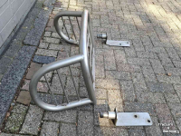 Frontstoßstange  Bumper universeel gegalvaniseerd frontbumper motorkapbescherming beschermkap