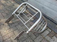 Frontstoßstange  Bumper universeel gegalvaniseerd frontbumper motorkapbescherming beschermkap