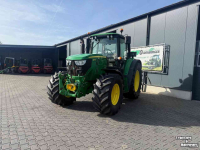 Schlepper / Traktor John Deere 6115 M