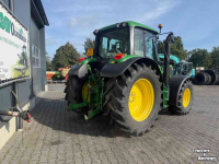 Schlepper / Traktor John Deere 6115 M