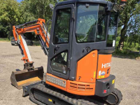 Minibagger Hitachi ZX26U