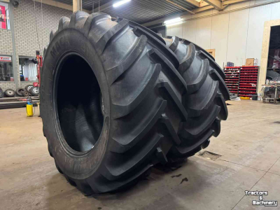 Räder, Reifen, Felgen & Distanzringe Michelin 900/50R42