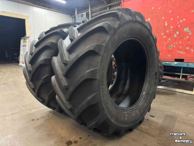 Räder, Reifen, Felgen & Distanzringe Michelin 900/50R42