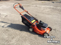 Handgeführte Rasenmäher Kubota W721