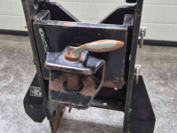 Sonstiges Traktoren und Zubehör Massey Ferguson Cramer Trekhaakframe Trekhaak MF