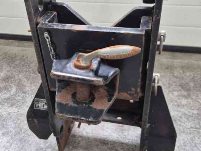 Sonstiges Traktoren und Zubehör Massey Ferguson Cramer Trekhaakframe Trekhaak MF