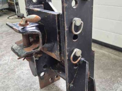 Sonstiges Traktoren und Zubehör Massey Ferguson Cramer Trekhaakframe Trekhaak MF