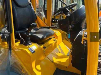 Radlader Eurotrac W12 i-CF XL (40 pk uitvoering Stage V norm)