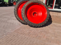 Schlepper / Traktor Fendt CULTUURWIELEN 270/95R54