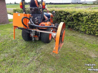 Mähausleger mit Kreiselmäher  cirkelmaaier, kantenmaaier. Hogervorst, nieuw