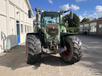 Schlepper / Traktor Fendt 724 S4 Profi Plus