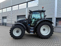 Schlepper / Traktor Valtra N175 Direct tractor