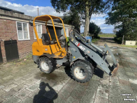 Radlader Giant 335T