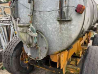 Gülletankwagen / Güllefässer Veenhuis Gegalv.giertank op tandemstel