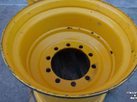 Räder, Reifen, Felgen & Distanzringe  24X26.5 10-281-335 ET 0 Velgen
