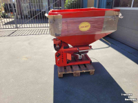 Düngerstreuer  Jarmet JMS  kunstmeststrooier 800 ltr