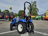 Obsttraktor New Holland Boomer 25