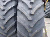 Räder, Reifen, Felgen & Distanzringe  SET  BANDEN 650/65R38