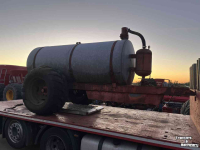 Gülletankwagen / Güllefässer Jako 4000 Liter Vaacuumtank mestverwerking