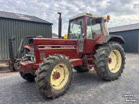 Schlepper / Traktor  International 1455xl