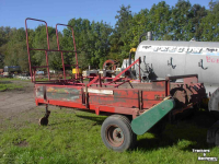 Stalldungstreuer  Mentor