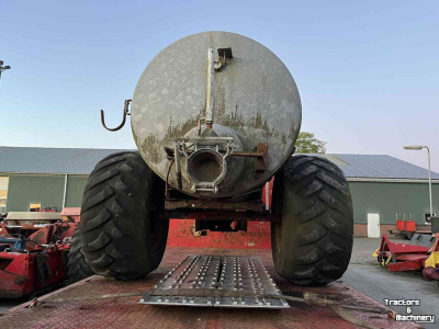 Gülletankwagen / Güllefässer Jako 4000 Liter Vaacuumtank mestverwerking
