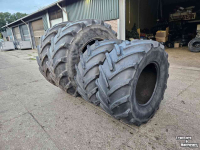 Räder, Reifen, Felgen & Distanzringe Michelin 710/70R38 en 600/65R28