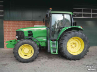 Schlepper / Traktor John Deere 6630 Basic