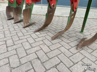 Tiefenlockerer Unia PLOW 6 VOORZETWOELER