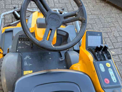 Aufsitzrasenmäher Stiga Park Pro 740 IOX