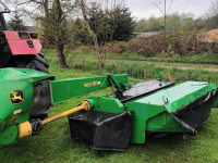 Mähwerk John Deere Achtermaaier en frontmaaier