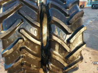 Räder, Reifen, Felgen & Distanzringe BKT 520/70R38 Agrimax RT 765