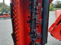 Mähausleger mit Schlegelmäher Boxer AM125-52 klepelmaaierarm  klepelmaaier